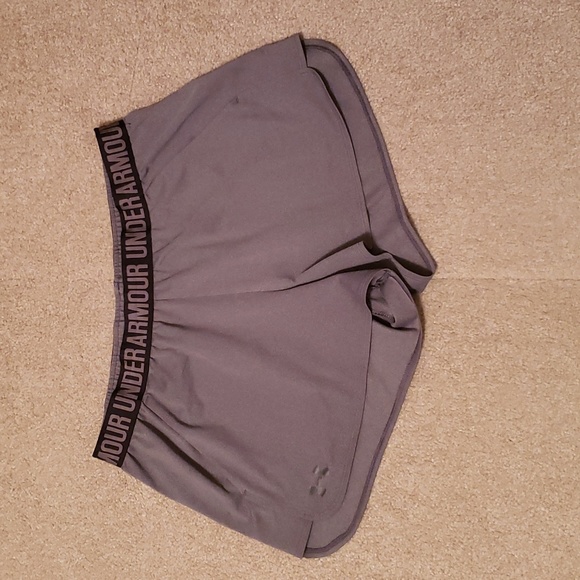 Under Armour Pants - Under Armour Women's Gray Shorts